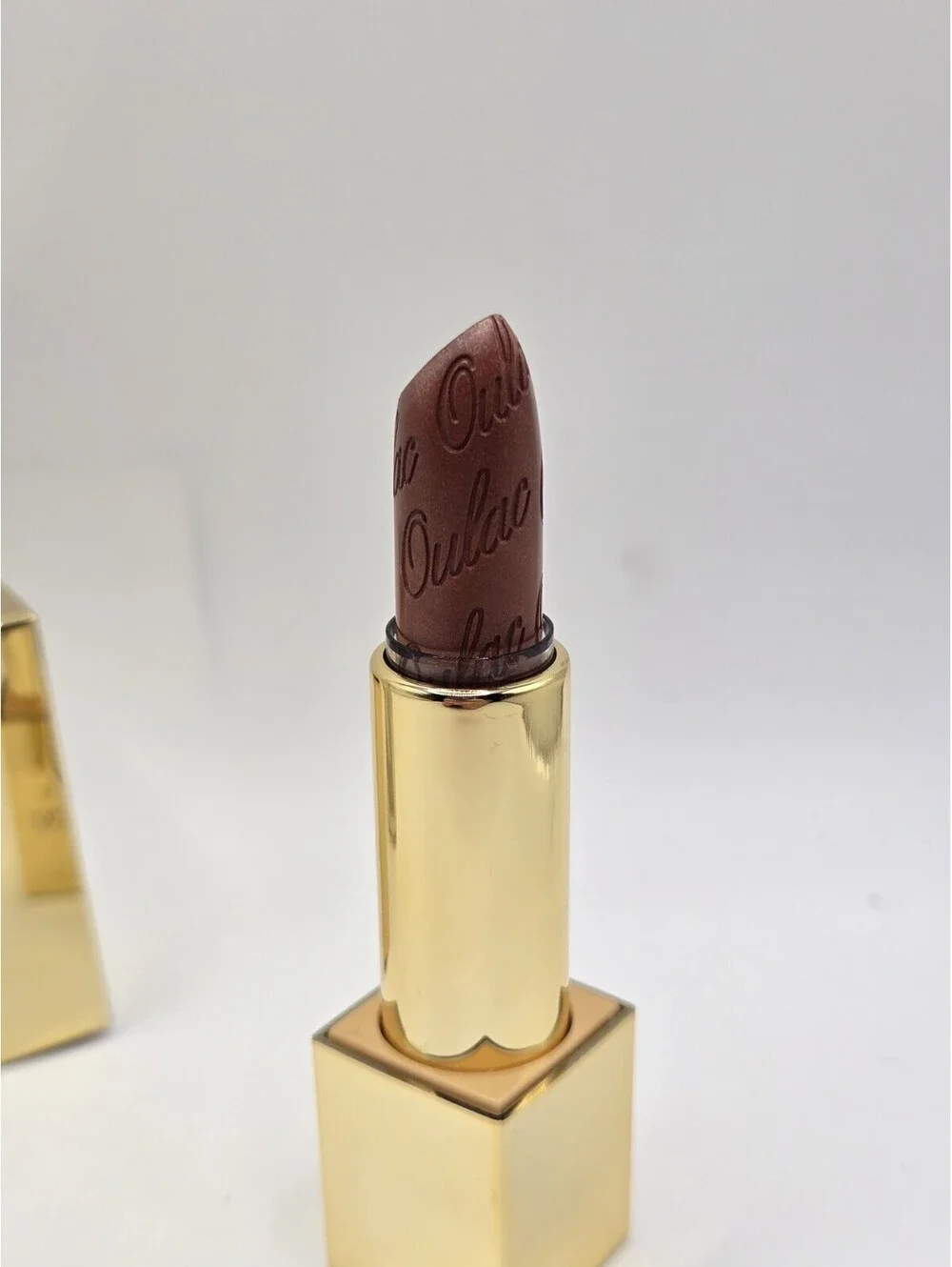 Oulac Metallic Shine Lipstick 09 Guilty Pleasure High Impact Glossy Shine New